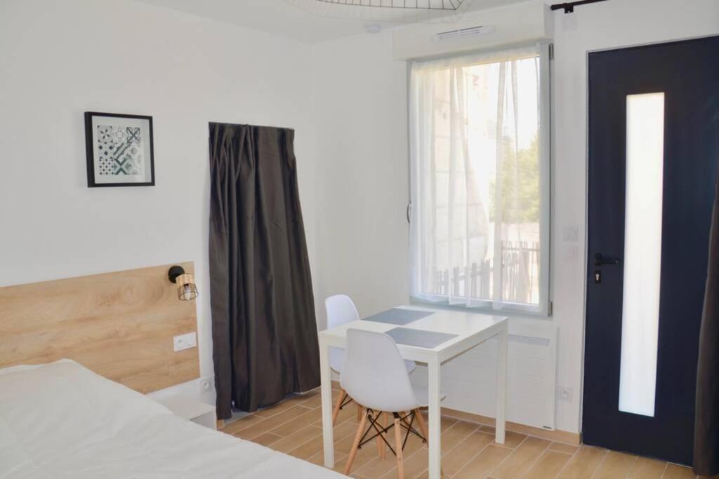 Superbe Studio Idealement Situe ! Avoine Εξωτερικό φωτογραφία